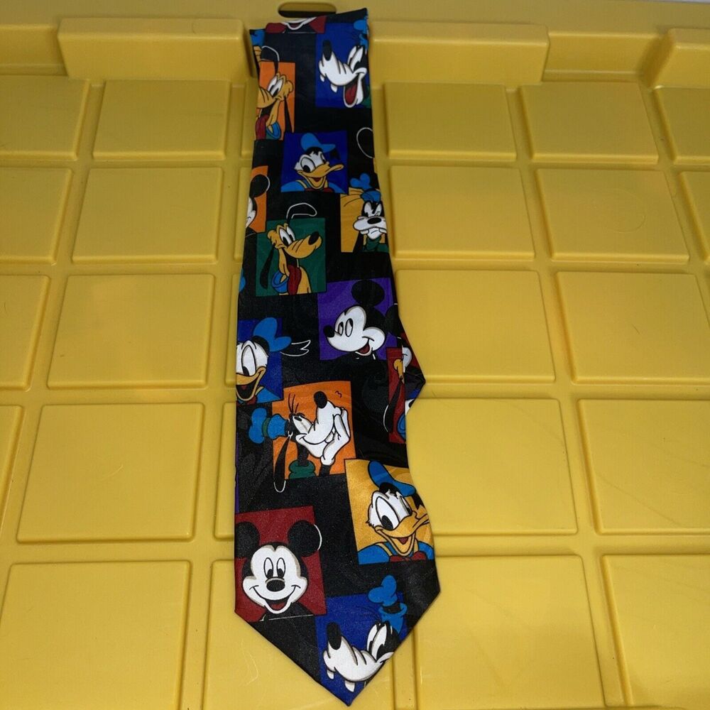 Vintage Disney Mickey Mouse Novelty Neck Tie